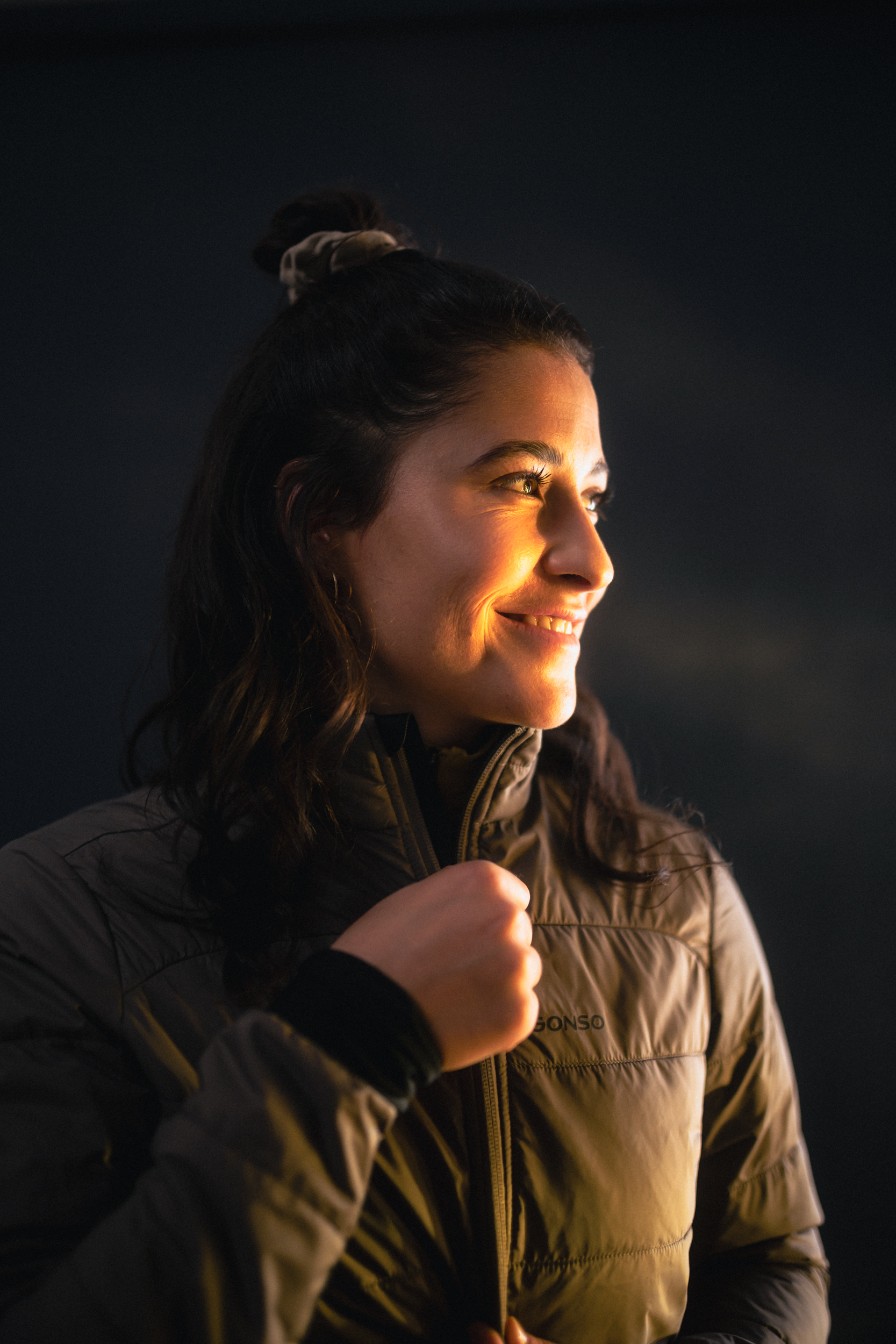 Mantel, Jacke, Finger, Person, Lächeln, Mantel, Jacke, Finger, Person, Lächeln