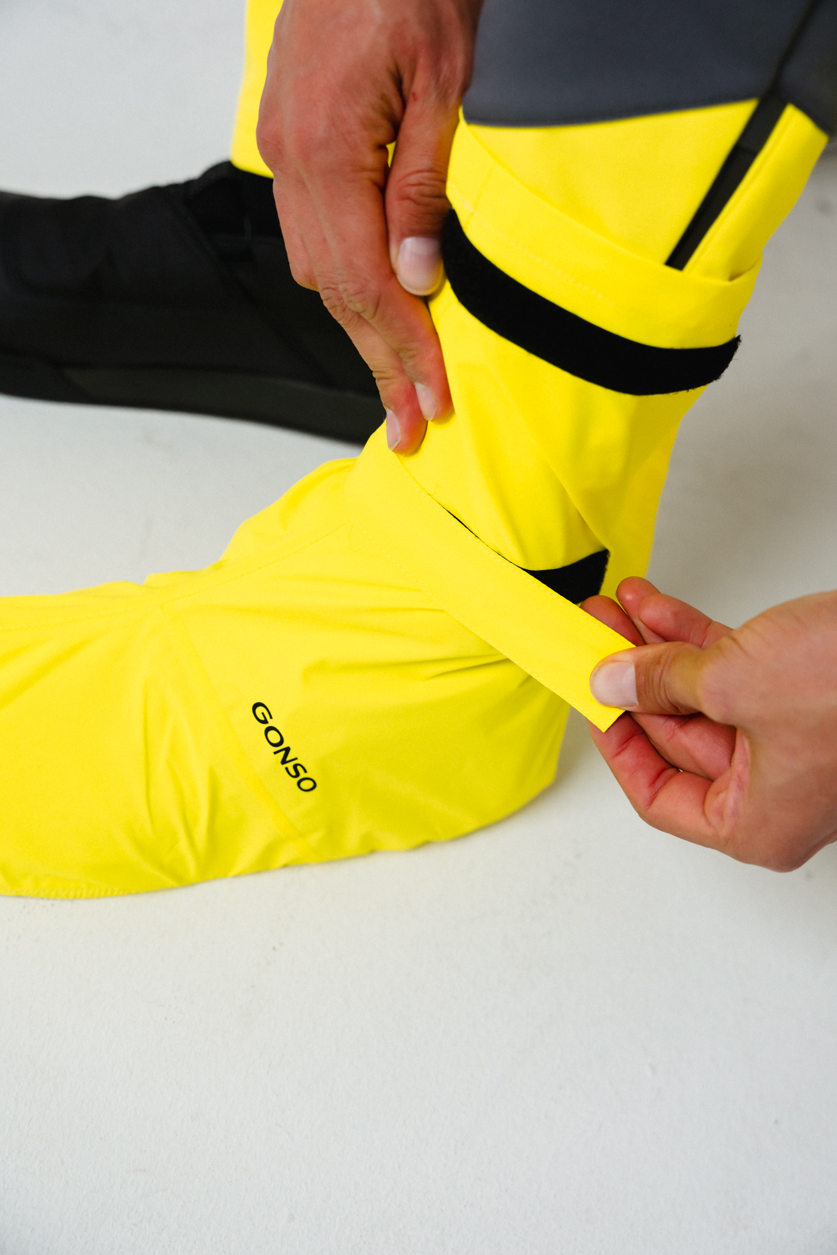 Finger, Person, Kleidung, Mantel, Rettungsweste