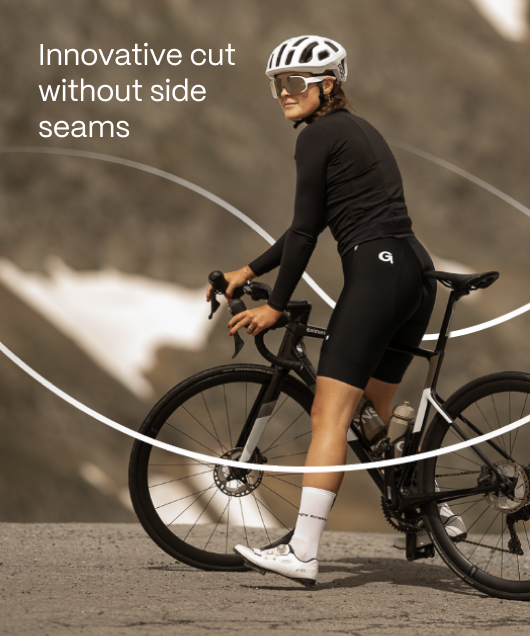 Fahrrad, Straßenrad, Bib-Shorts, Schutzhelm, Scheibenbremse, Radsport, Rennrad, Hose, Helm, Cycling