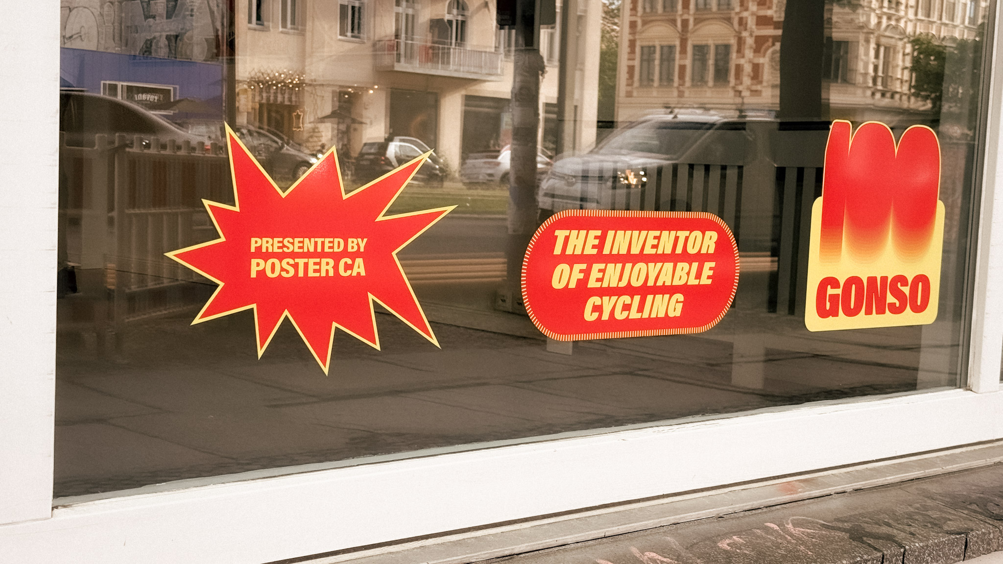 poster, fenster, schriftzug, rot, grafik