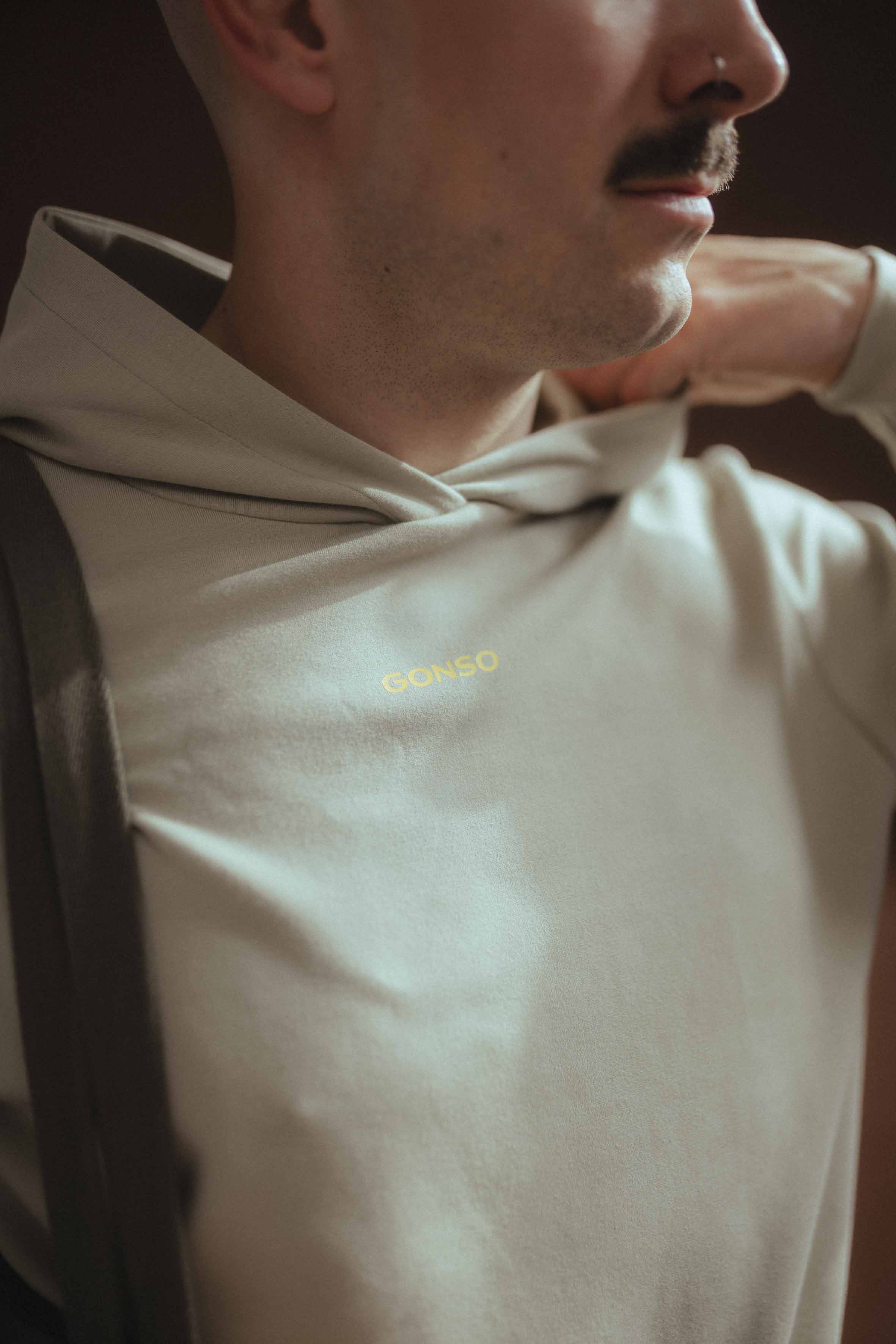 Hoodie, Pullover, Kapuze, Kleidung, Beige, Hoodie, Crewneck, Beige, Kapuzenpullover, Logo-Text